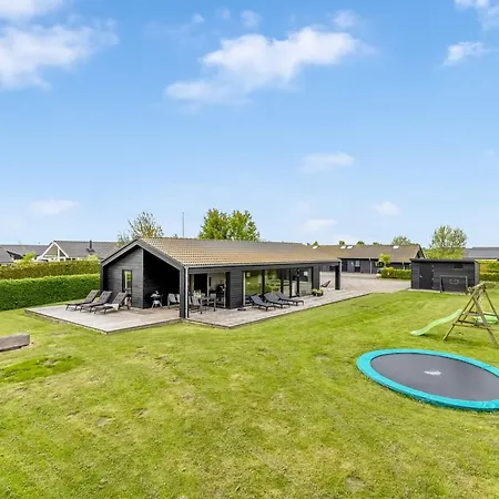 Holiday home Ehmi - 750m From The Sea By Interhome Haderslev
